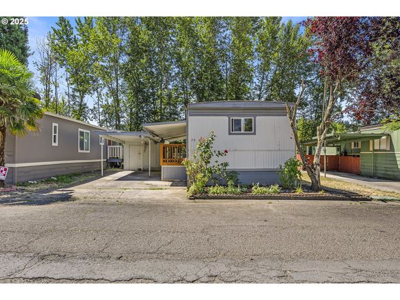 15758 SE Highway 224 Unit 26