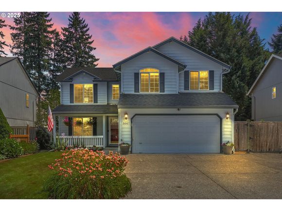 3007 NE 165th Pl Vancouver, WA House Active - Photo 1 of 31. Opens carousel modal
