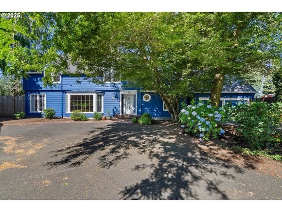 1005 NE Cornell Rd