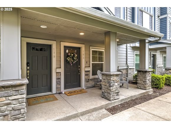 183 NE 80th Ave