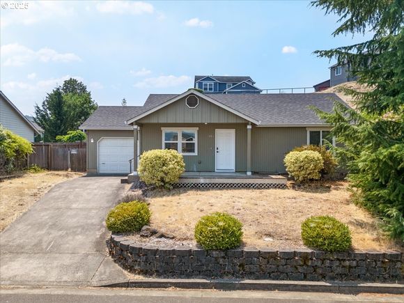 161 Umpqua View Dr