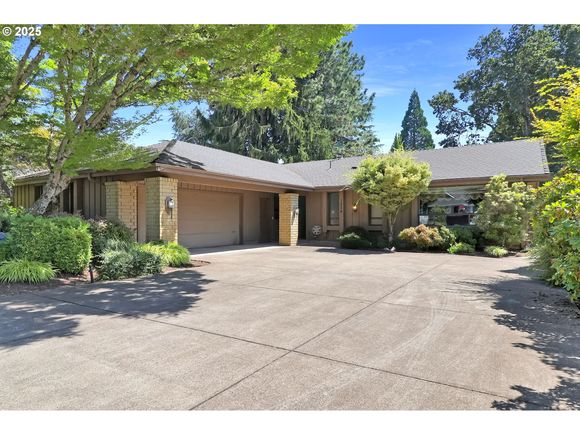 1254 Rio Glen Dr