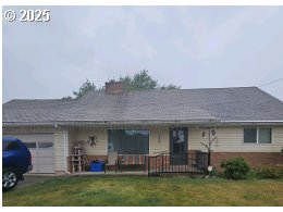 1910 Hardcastle Ave Woodburn, OR House Pending - Photo 1 of 1. Opens carousel modal