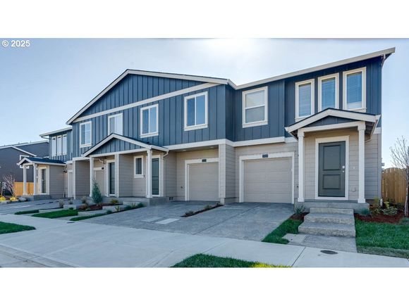 6064 SE 15th St Gresham, OR Townhouse Active - Photo 1 of 34. Opens carousel modal