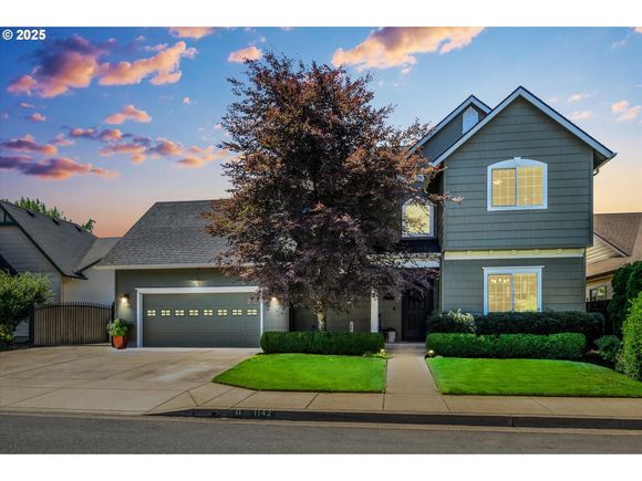 1142 Regency Dr Eugene, OR House Active - Photo 1 of 43. Opens carousel modal