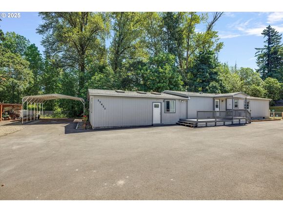 17471 S Highway 211