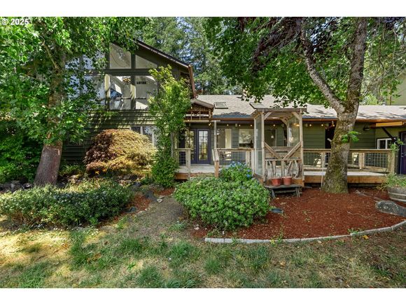 28208 Cottage Grove Lorane Rd CottageGrove, OR House Active - Photo 1 of 47. Opens carousel modal