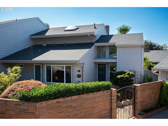 7445 SW Greens View Ct Wilsonville, OR Townhouse Active - Photo 1 of 48. Opens carousel modal