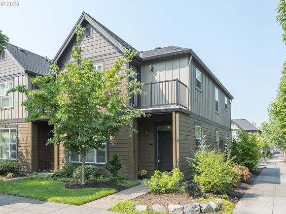 2805 SE 16th Ave Portland, OR Condo Active - Photo 1 of 41. Opens carousel modal