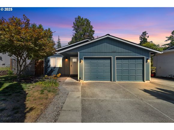 12102 SE 56th Ave
