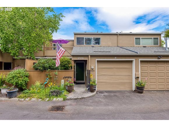 17570 NW Shorewood Dr