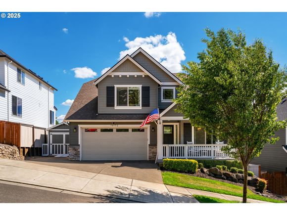 14132 Cleveland St OregonCity, OR House Active - Photo 1 of 48. Opens carousel modal