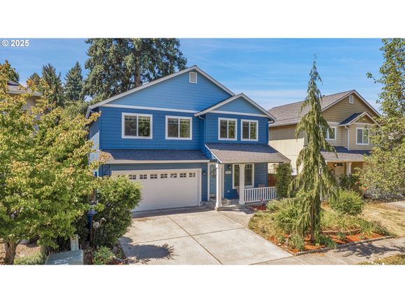 5214 NE 25th Pl Vancouver, WA House Active - Photo 1 of 21. Opens carousel modal