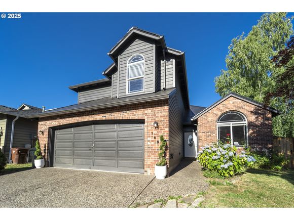 1686 SE 74th Ave