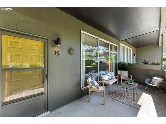 5225 SW Oleson Rd Unit 15 Portland, OR Condo Active - Photo 1 of 40. Opens carousel modal