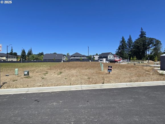 3718 N 12th Cir Ridgefield, WA Plot of land Active - Photo 1 of 4. Opens carousel modal