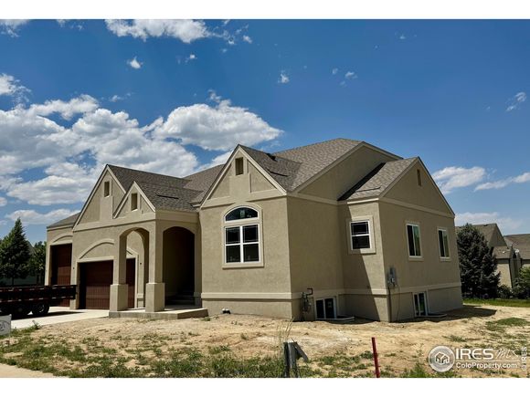 1156 Bordeaux Dr