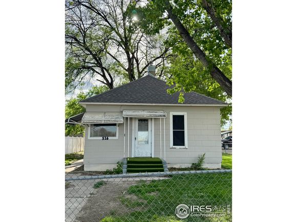 516 Elm Ave