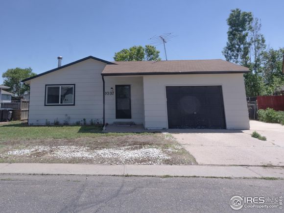 2037 Wedgewood Ct