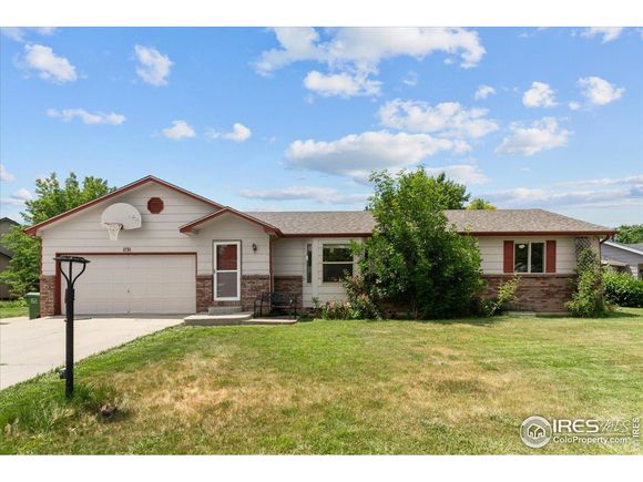 1131 Patricia Dr