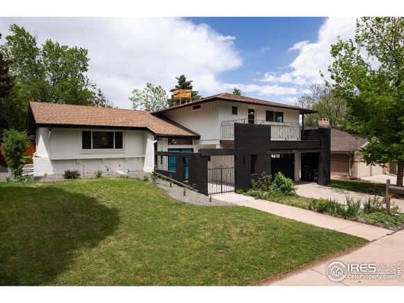 7453 E Jefferson Dr