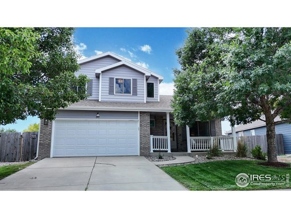 842 S Carriage Dr