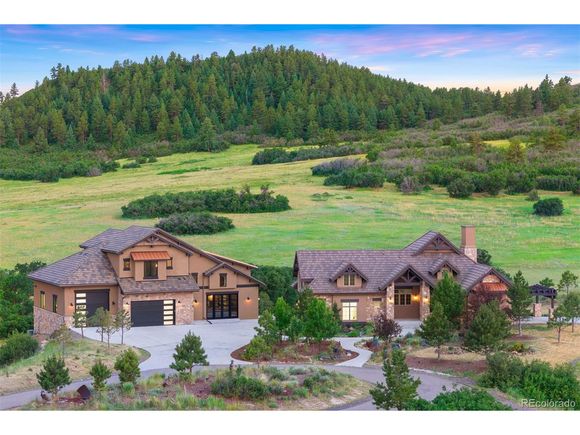 2480 Castle Butte Dr