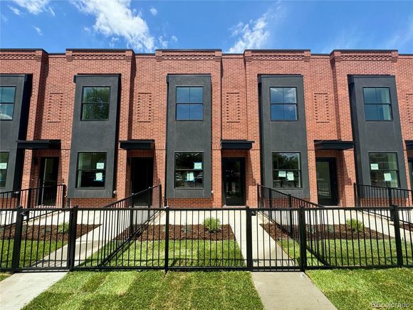 115 W 2nd Ave Unit 104