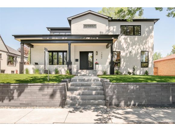 1462 S Vine St