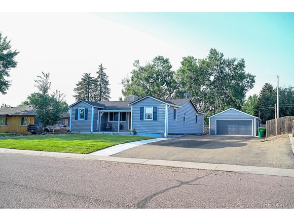 6740 W 45th Ave Wheat Ridge, CO House Active - Photo 1 of 41. Opens carousel modal