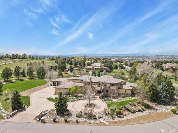 7390 Sagebrush Dr