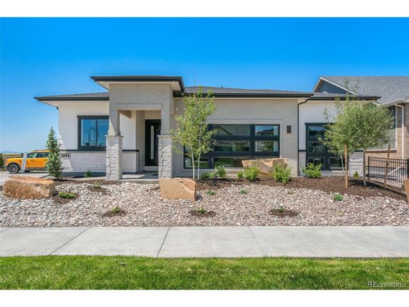 #6194024 Aurora, CO House Active - Photo 1 of 29. Opens carousel modal