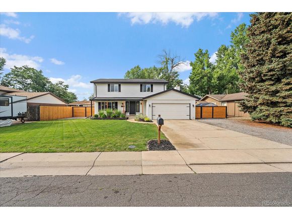 11178 W 59th Pl Arvada, CO House Active - Photo 1 of 39. Opens carousel modal