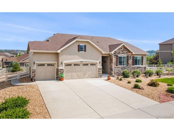 5615 Clover Ridge Cir