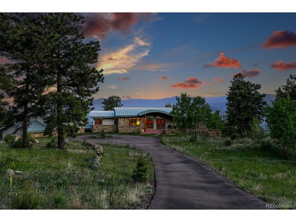 #7139875 Golden, CO House Active - Photo 1 of 47. Opens carousel modal