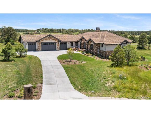 8625 Eagle Moon Way