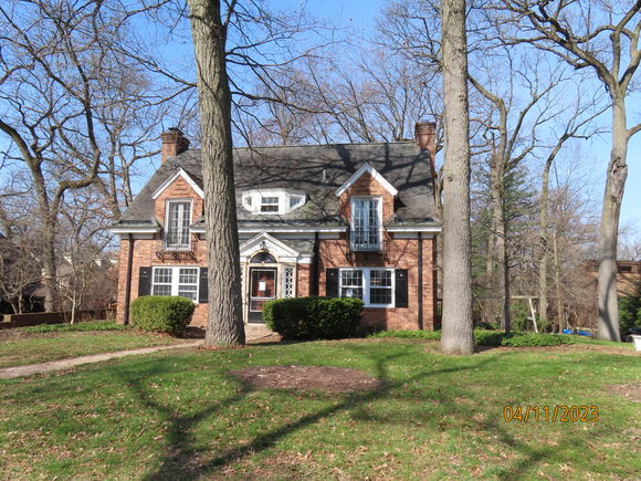 15 Crest Drive Battle Creek, MI House Sold - Photo 1 of 18. Opens carousel modal