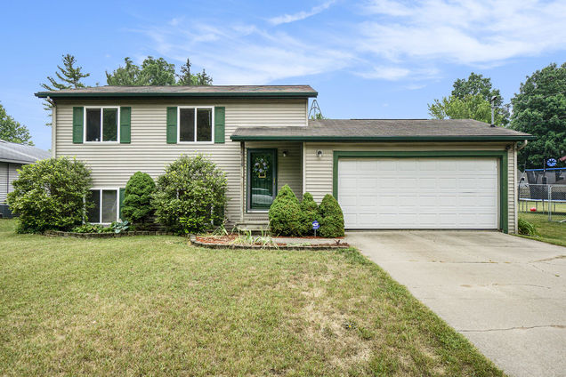 914 Elm Street Paw Paw, MI House Sold - Photo 1 of 28. Opens carousel modal