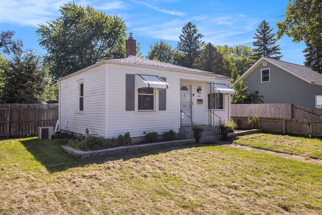 124 N 31st Street Battle Creek, MI House Sold - Photo 1 of 18. Opens carousel modal