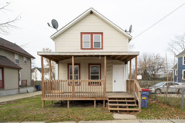 575 Jefferson Avenue SE Grand Rapids, MI House Sold - Photo 1 of 23. Opens carousel modal