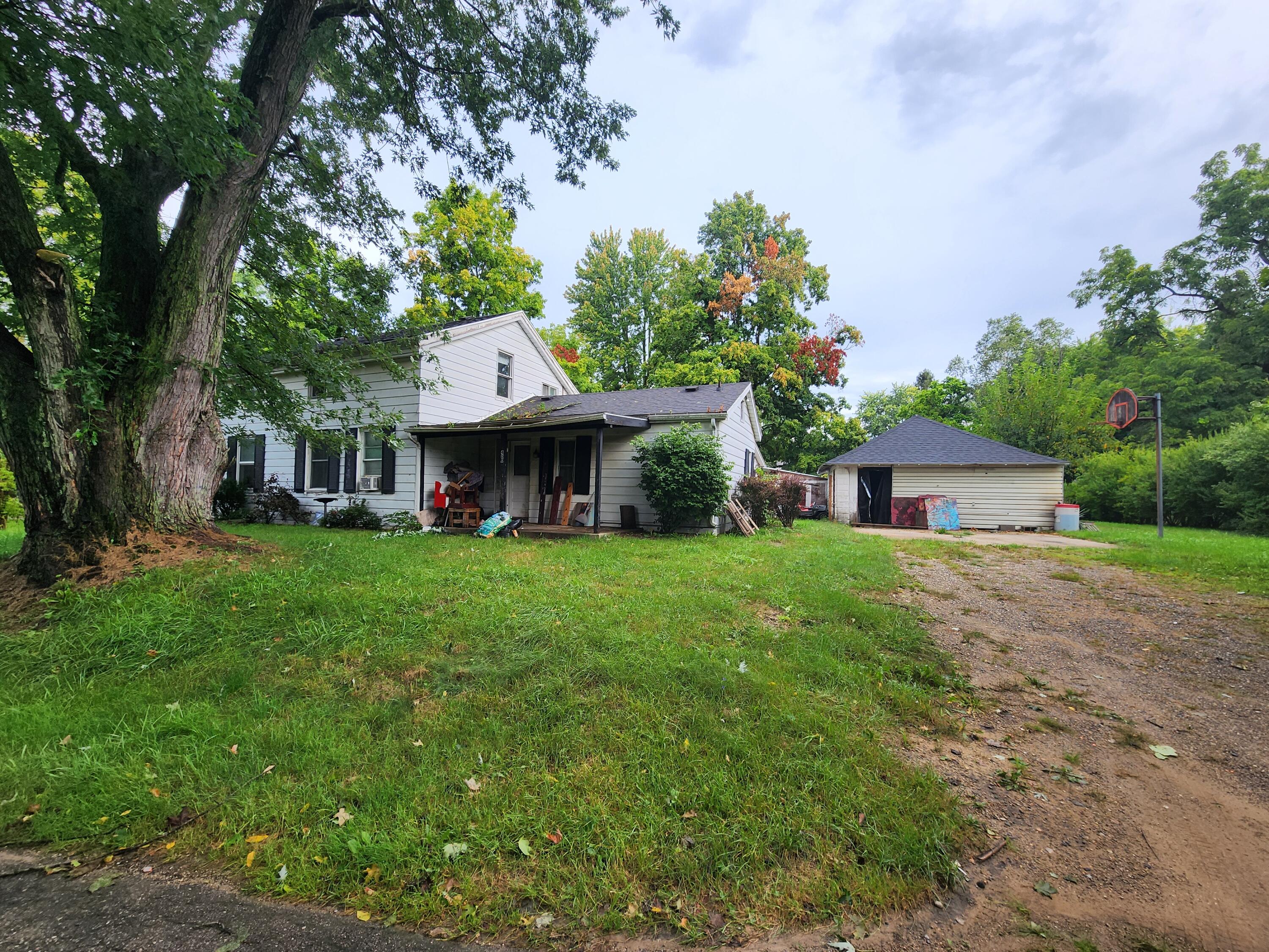 400 Portage St, Grass Lake, MI 49240 Estately 🧡 MLS 24049224