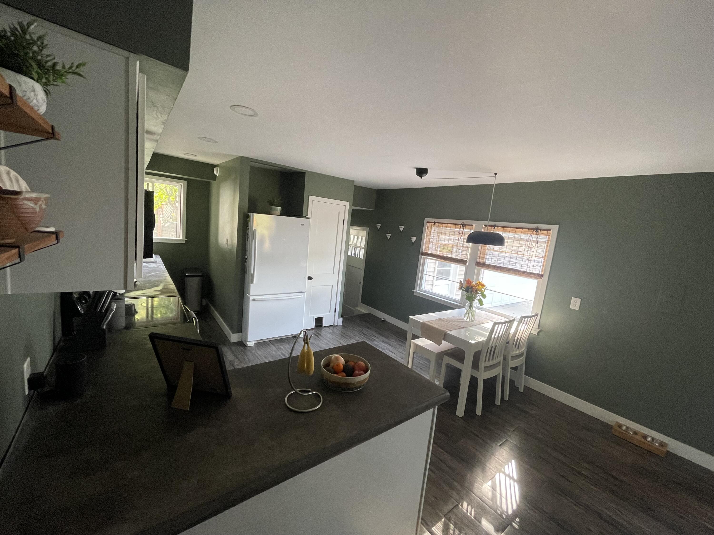 15666 Lake Ave, Grand Haven, MI 49417 Estately 🧡 MLS 24053105