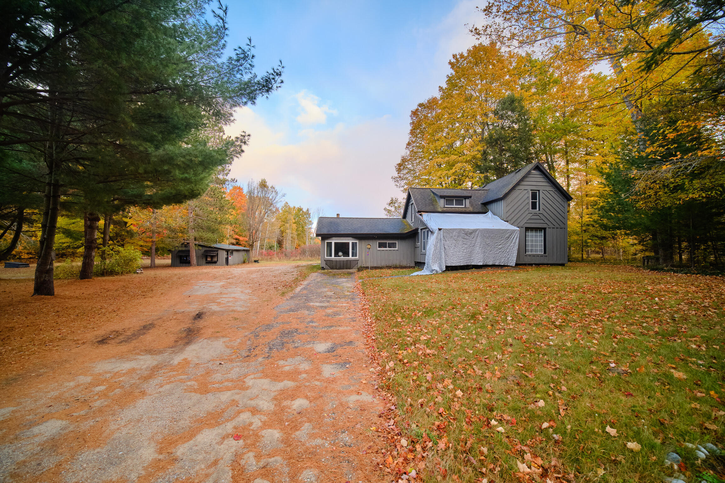 15049 Healy Lake Rd, Bear Lake, MI 49614 Estately 🧡 MLS 24056390