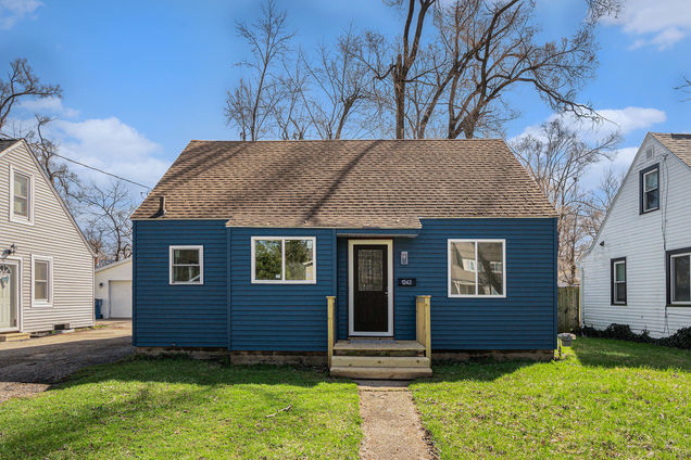 1242 Nassau Street