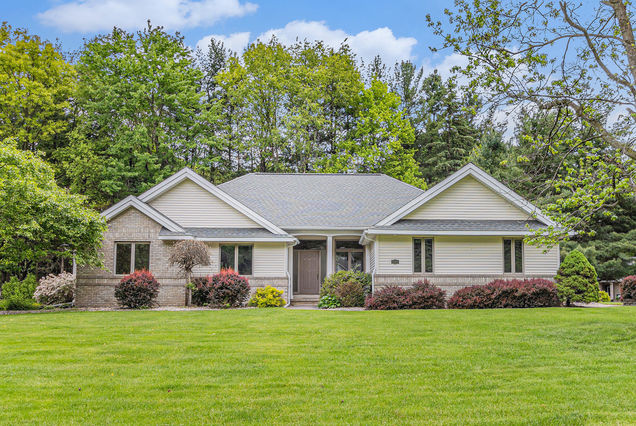 189 Westchester Way Battle Creek, MI House Sold - Photo 1 of 29. Opens carousel modal