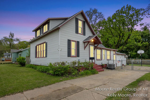 607 E Coffren Street Greenville, MI House Sold - Photo 1 of 39. Opens carousel modal
