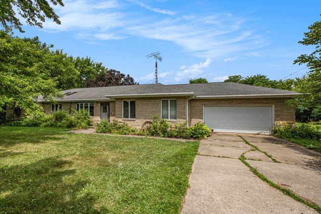 2597 E Glendora Road