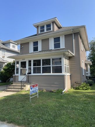 1208 Burr Street