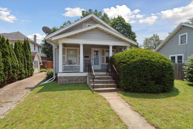 1203 W Michigan Avenue