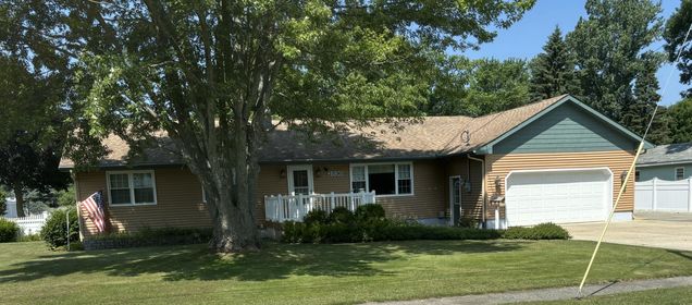 2898 Linwood Road Manistee, MI House Active - Photo 1 of 83. Opens carousel modal